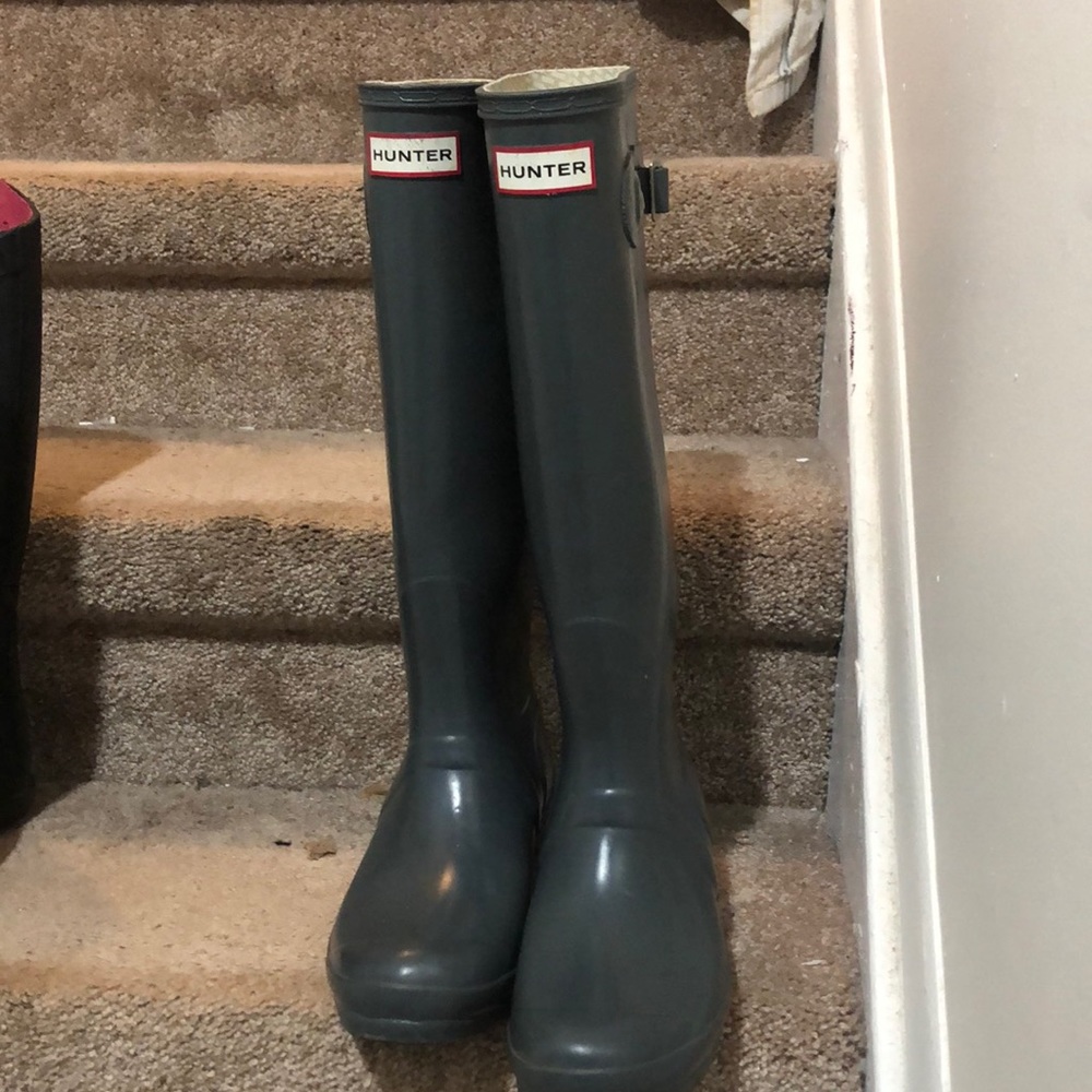 Used hunter rain boots